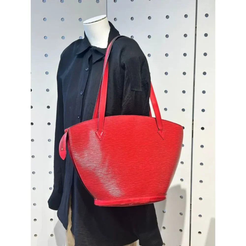 Louis Vuitton Women Pre-Loved Bag Very Good Condition